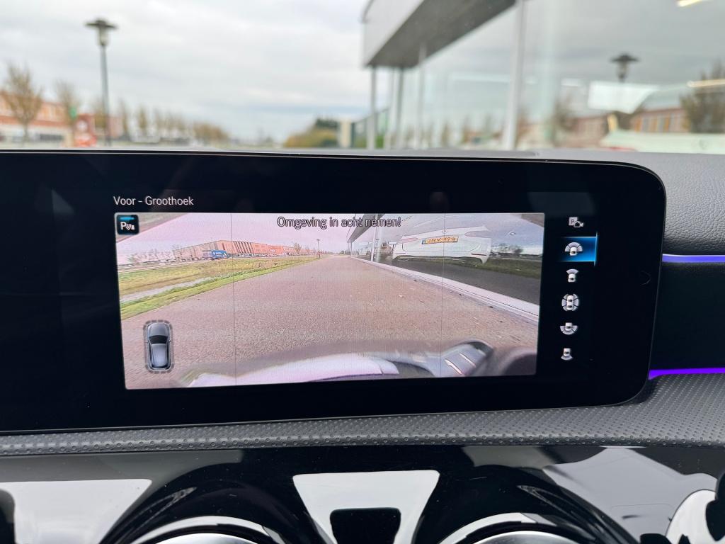 Mercedes-Benz A-Klasse 250 e business solution amg night limited automaat ,