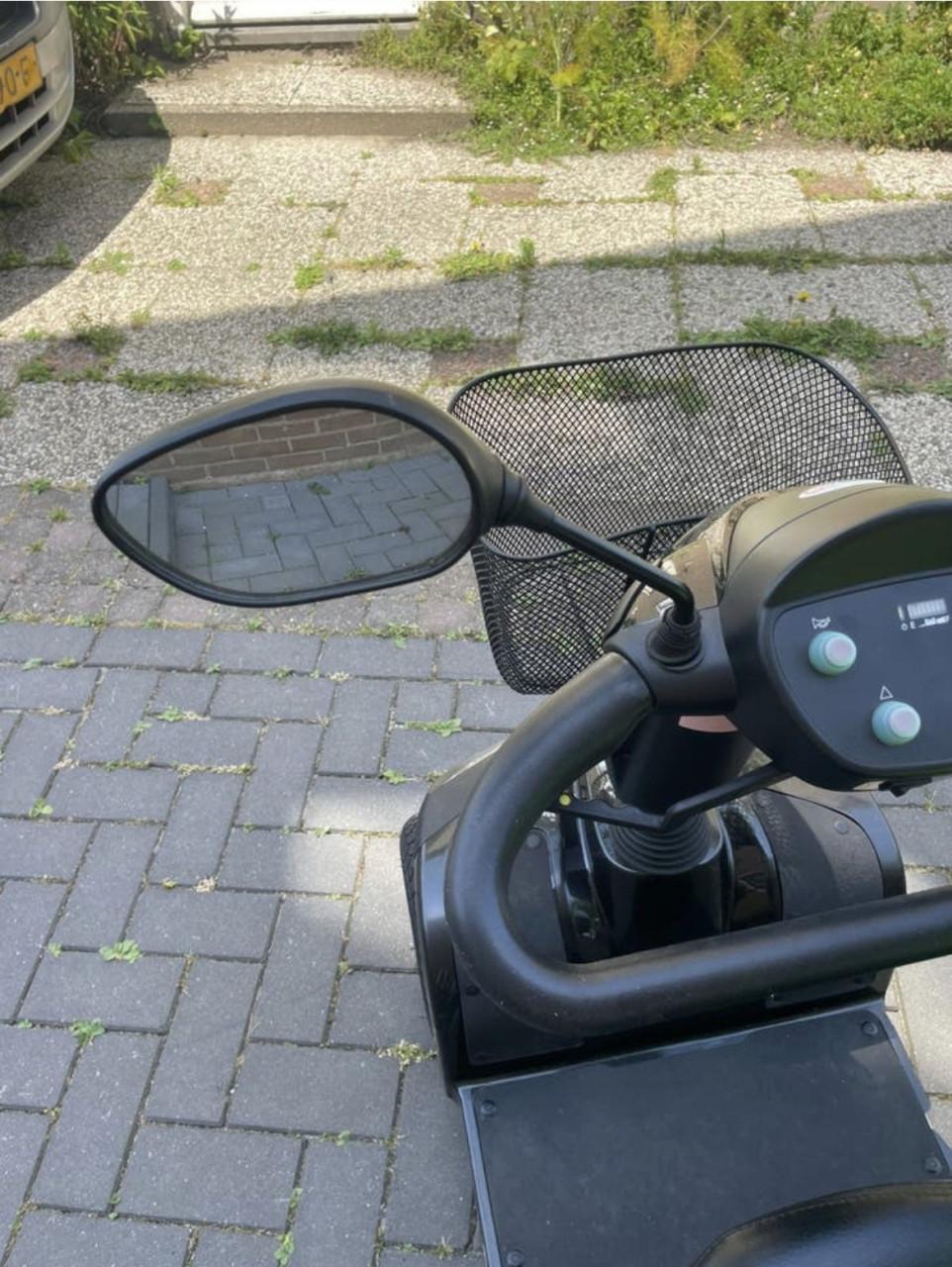 Scootmobiel ST4D, actieradius 25km