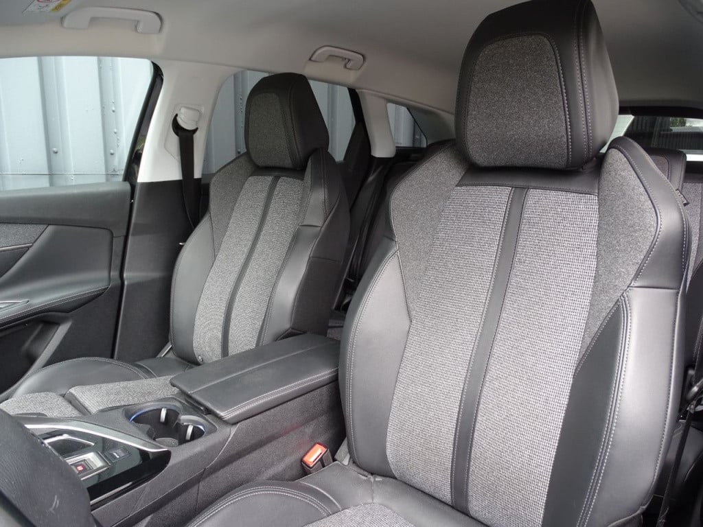 Peugeot 3008 1.2 puretech allure
