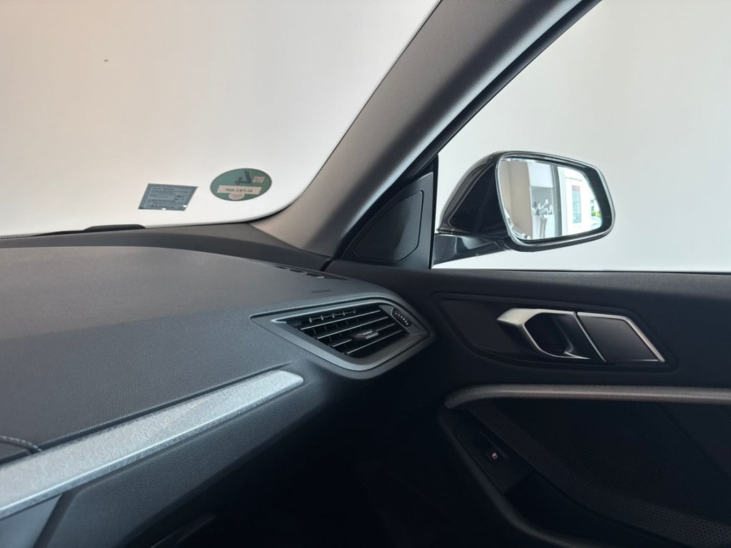 BMW 2-serie gran coupé 218i executive edition