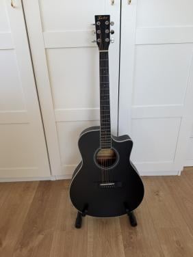Fazley Akoestische gitaar inclusief standaard