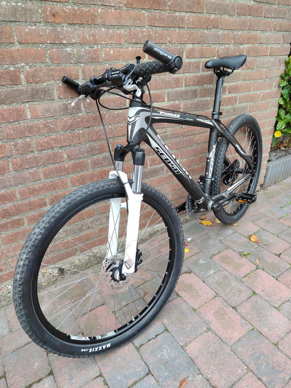Sensa mountainbike Carbon zeer lichte fiets deore Rock Shox