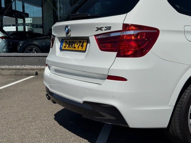 BMW X3 xdrive20i high executive l m line sportpakket l panoramadak l leder 