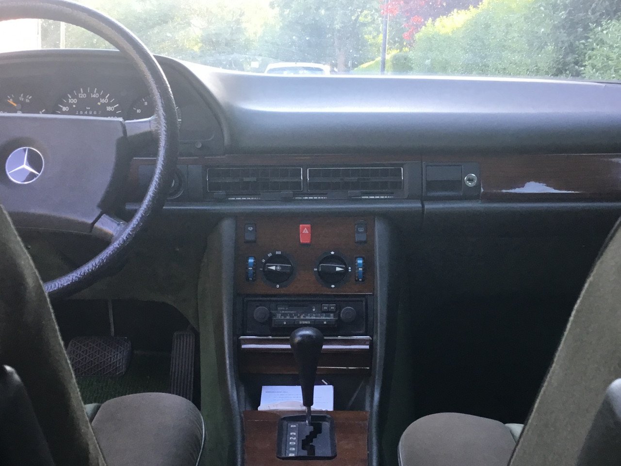 Mercedes benz oldtimer w126 S280, 1984