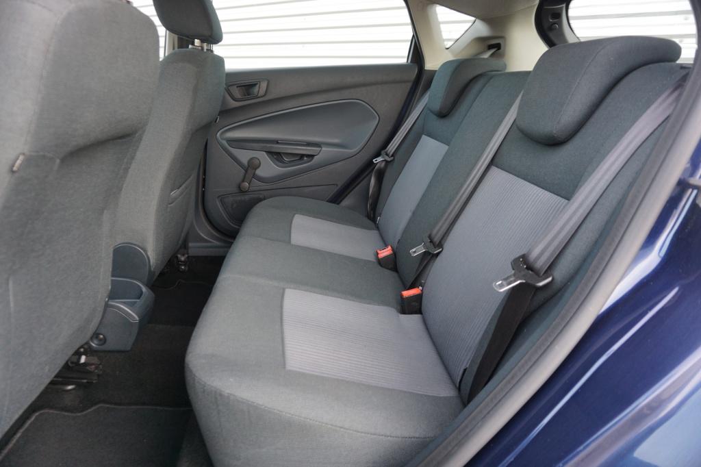 Ford Fiesta 1.25 limited airco / elektr. ramen / nap