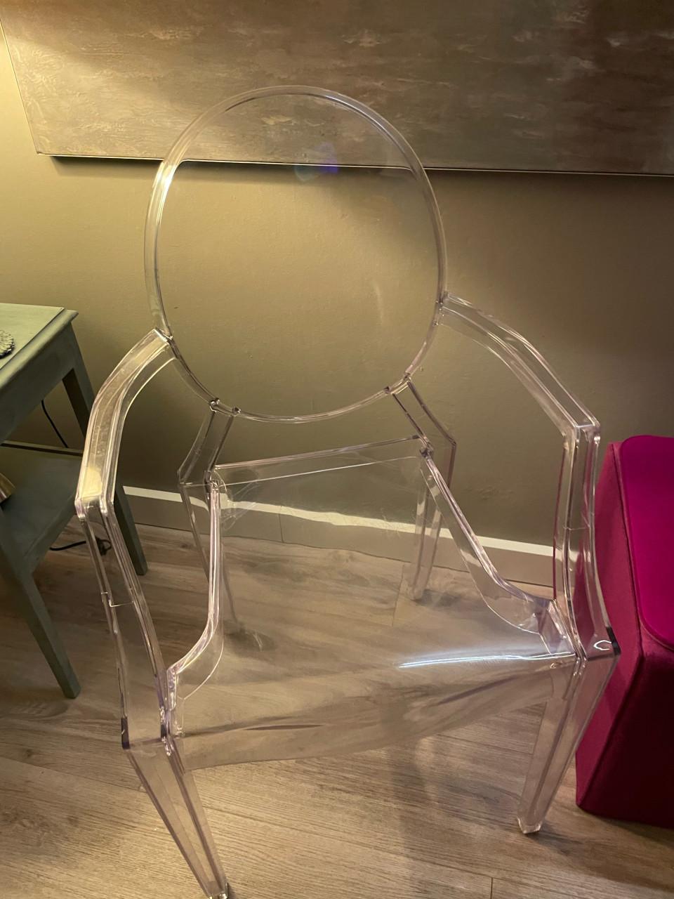 Perspex stoelen Kartell copy