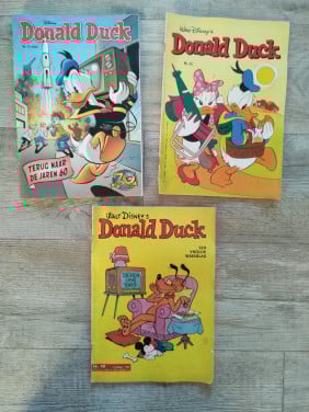 Nette Donald Duckjes. 50 voor € 12,50 en 100 voor € 20,-