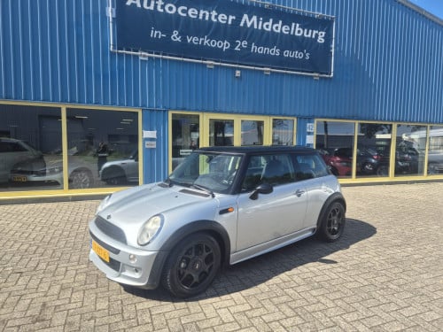 Mini Cooper Pepper 1.6 bj:2005 airco lm-velgen apk 2026