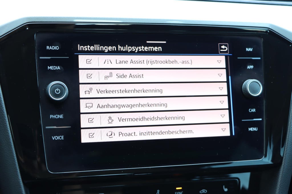 Volkswagen Passat variant 1.4 tsi phev gte business 218pk dsg6