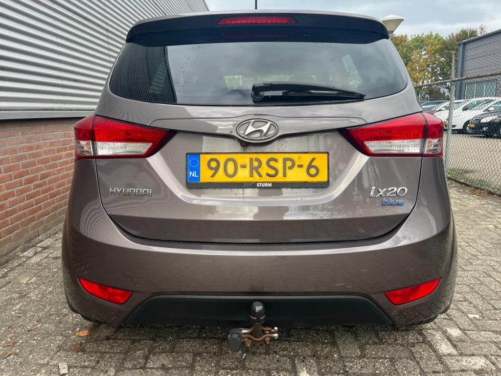 Hyundai Ix20 1.4i i-vision | climate | cruise |