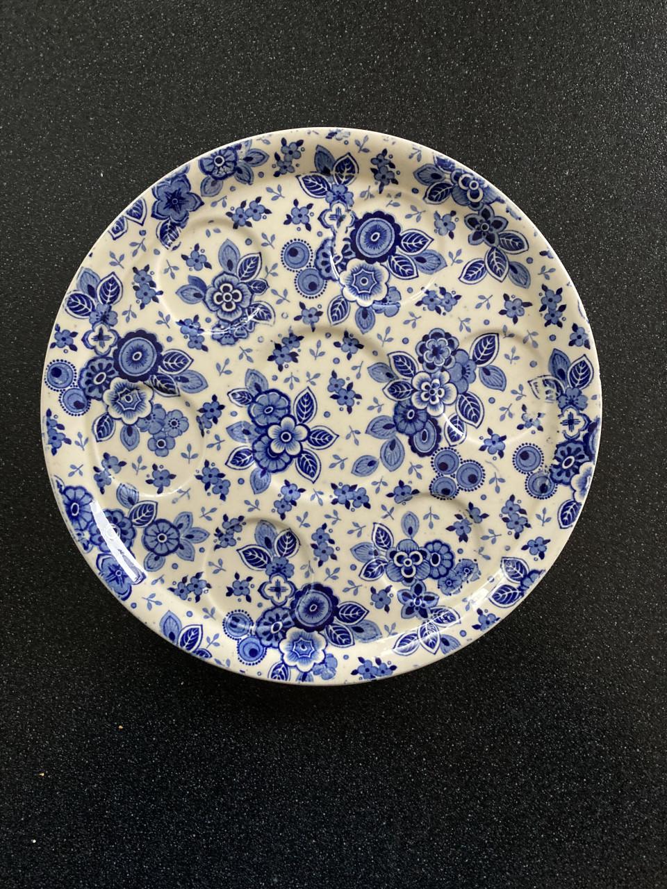 Beatrix sociéte ceramique bord voor eierdopjes