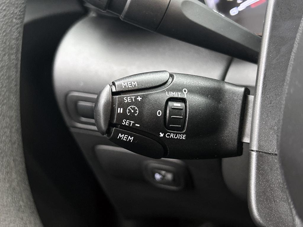 Citroen C3 Aircross 110pk business | rijklaar | parkeersensoren | apple car