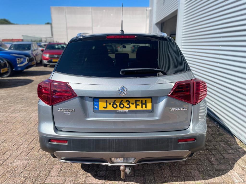 Suzuki Vitara 1.0 boosterjet select all seizoenbanden|afneembare trekhaak