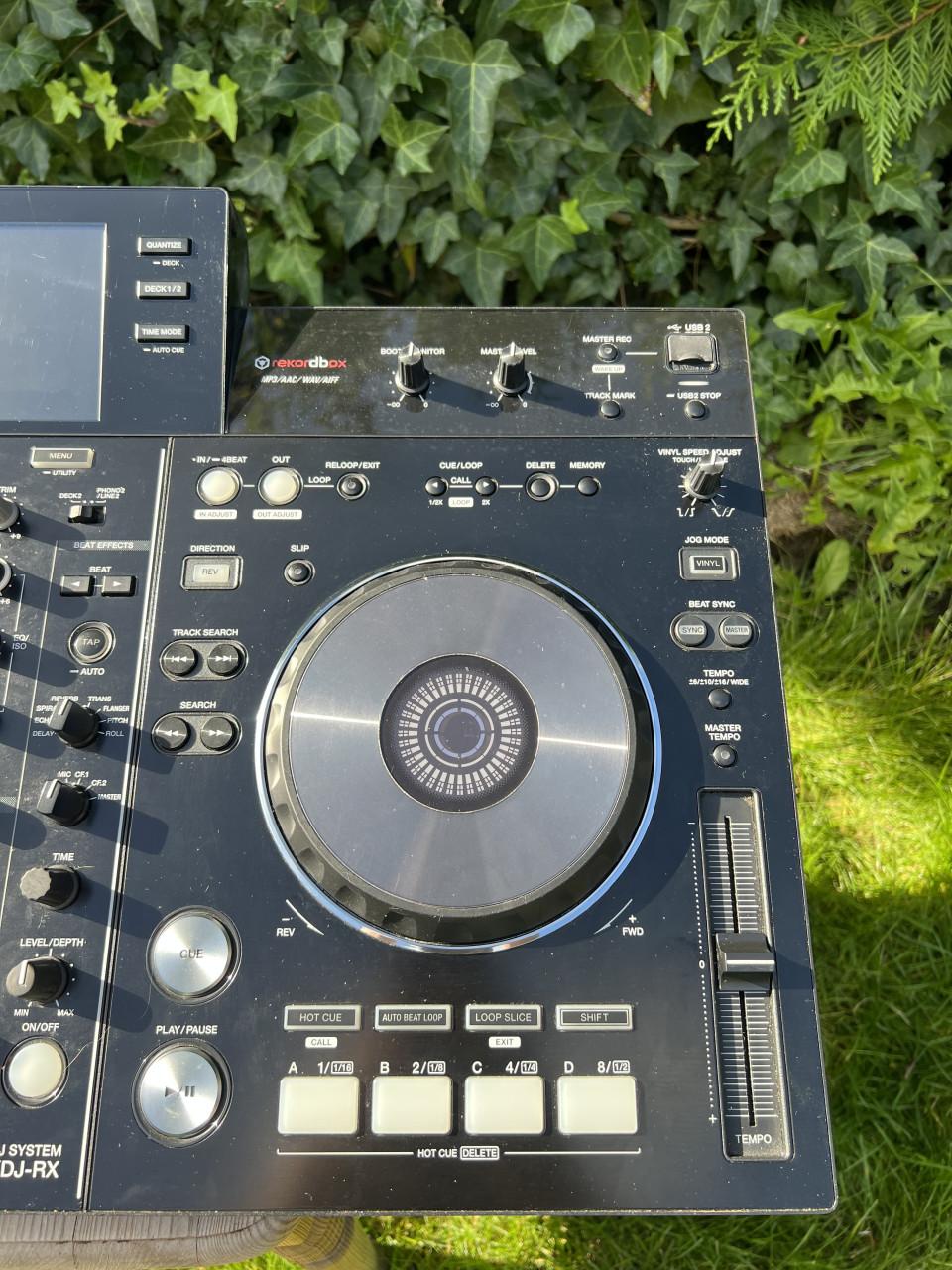 Pioneer XDJ RX - Standalone DJ Controller