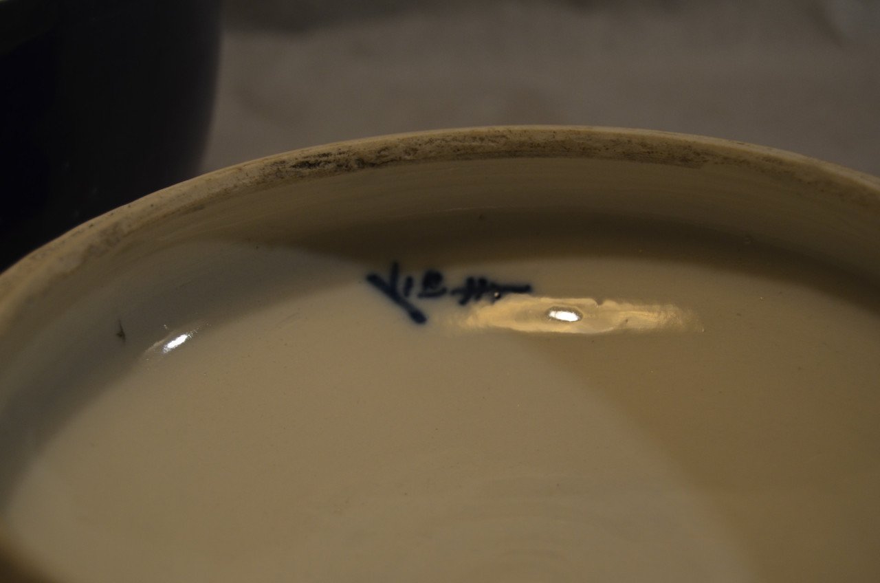 Twee polychrome dekselpotten China 20e eeuw.