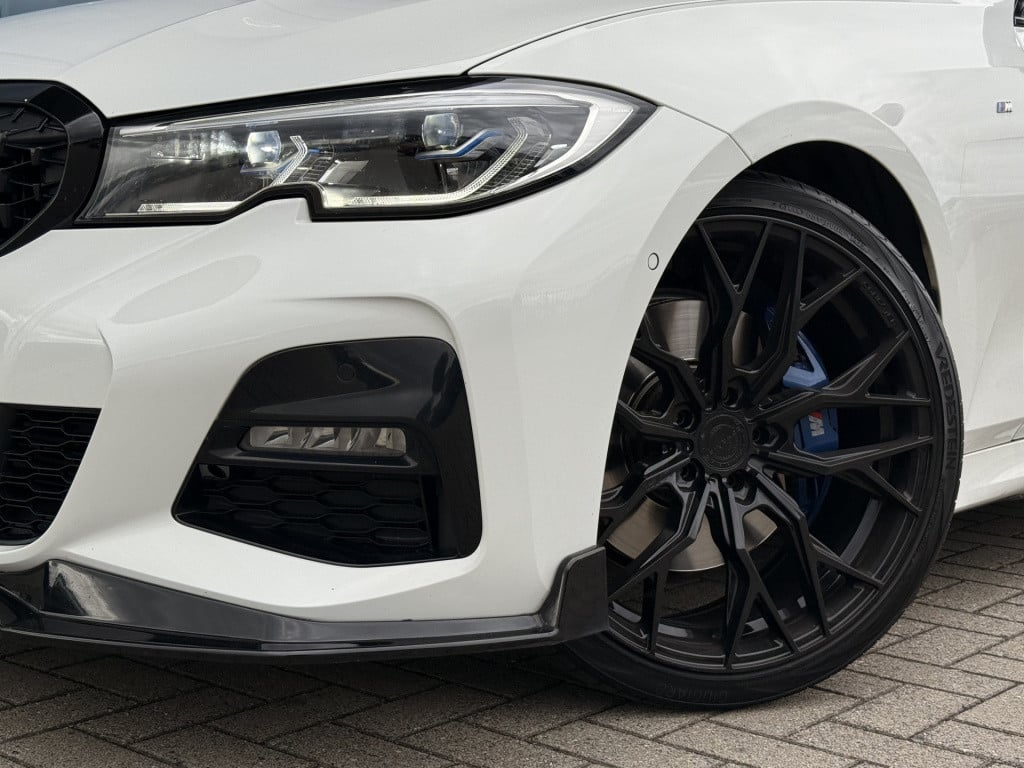 BMW 3-serie 320i m-sport | schuifdak | acc | leder | memory | laser | 20 in