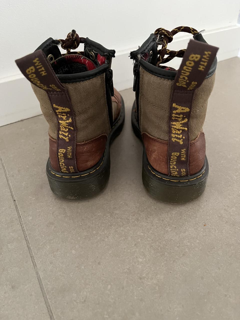 Dr. Martens mt 32