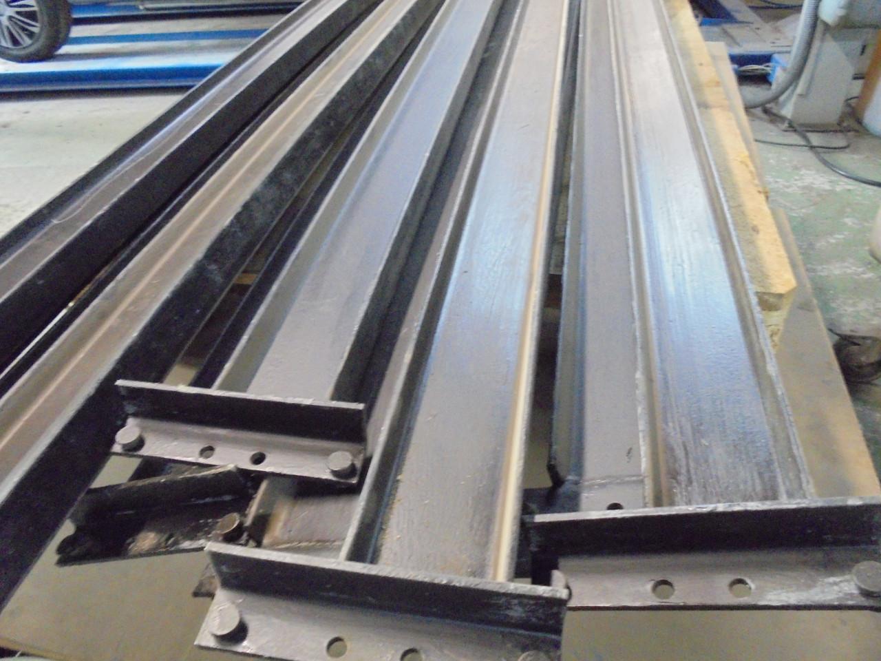 Te koop een professionelen stelling voor opslag van zware producten