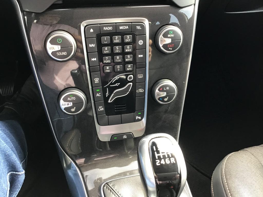 Volvo V40 cross country 2.0 t3 nordic+