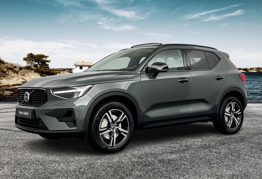 Volvo XC40 b4 gt plus dark pano