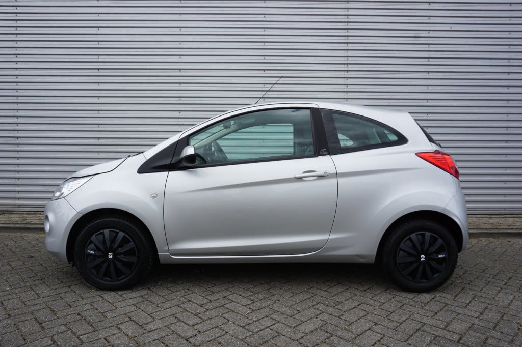 Ford KA 1.2 cool & sound start/stop airco / elektr. ramen / nap