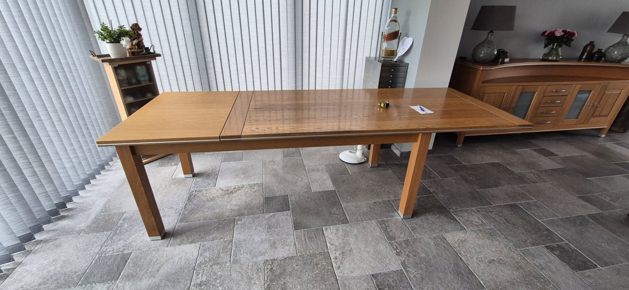 Eetkamer tafel eiken