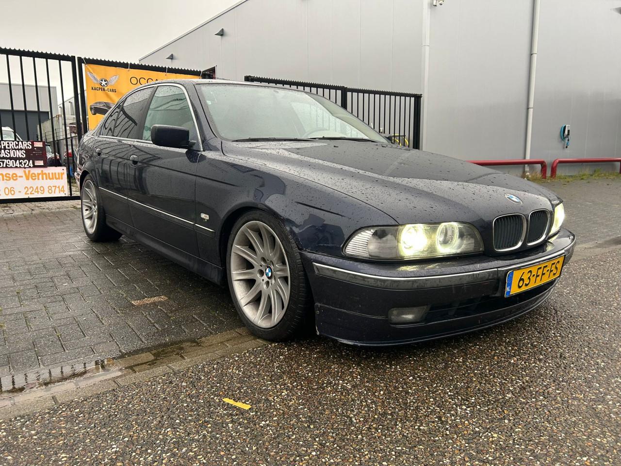 BMW 5-serie 523i Executive MEENNEEMPRIJS! AUTOMAAT/NW ALLS BANDEN/CLIMATE