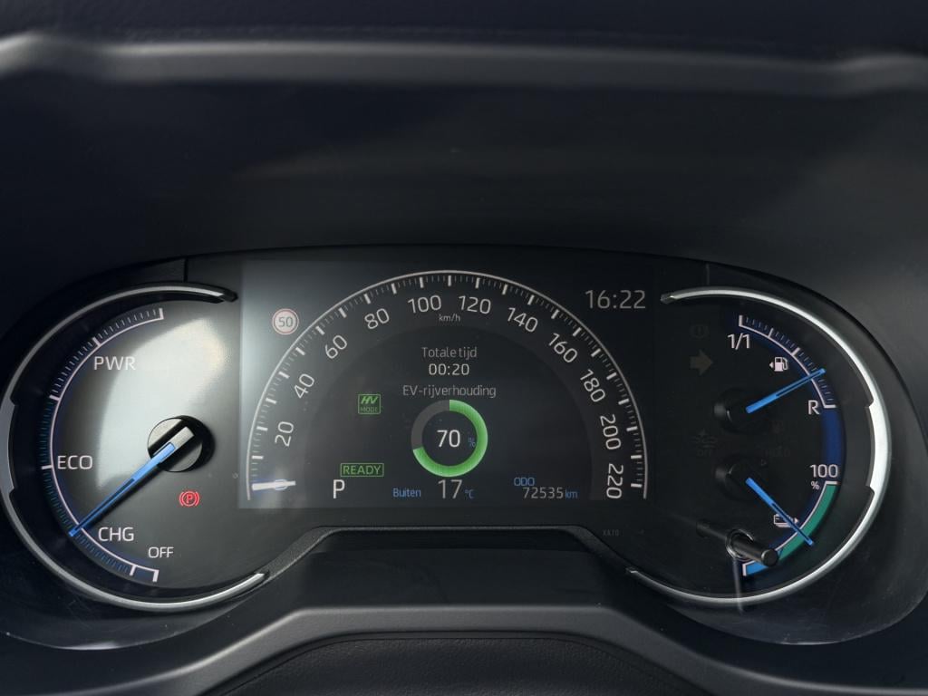Toyota Rav4 2.5 plug-in hybrid awd style | trekhaak | head-up | bear-lock |