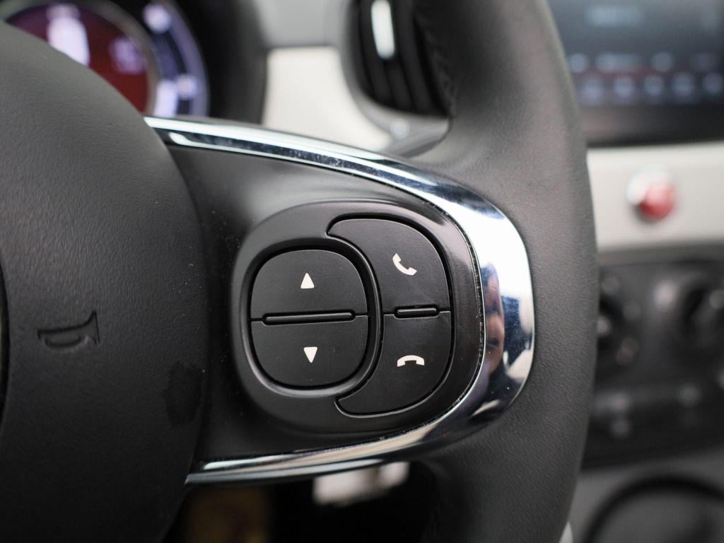 Fiat 500 C 1.0 hybrid star | cabrio | parkeer sensoren | dab | bluetooth | 