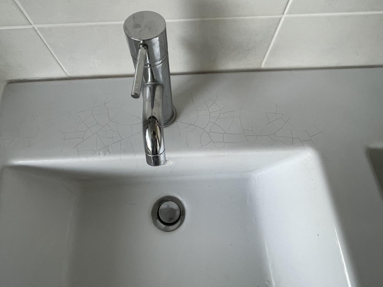 Badkamermeubel compleet met kranen