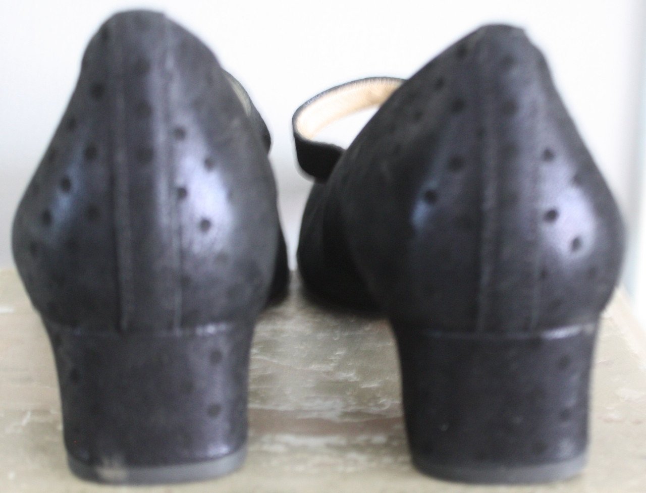 Zwarte pumps met zwarte stip maat 6 J