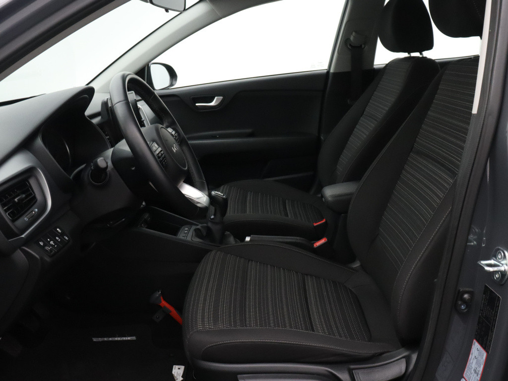 Kia Stonic 1.0 t-gdi mhev dynamicline | led koplampen | airco | apple carpl