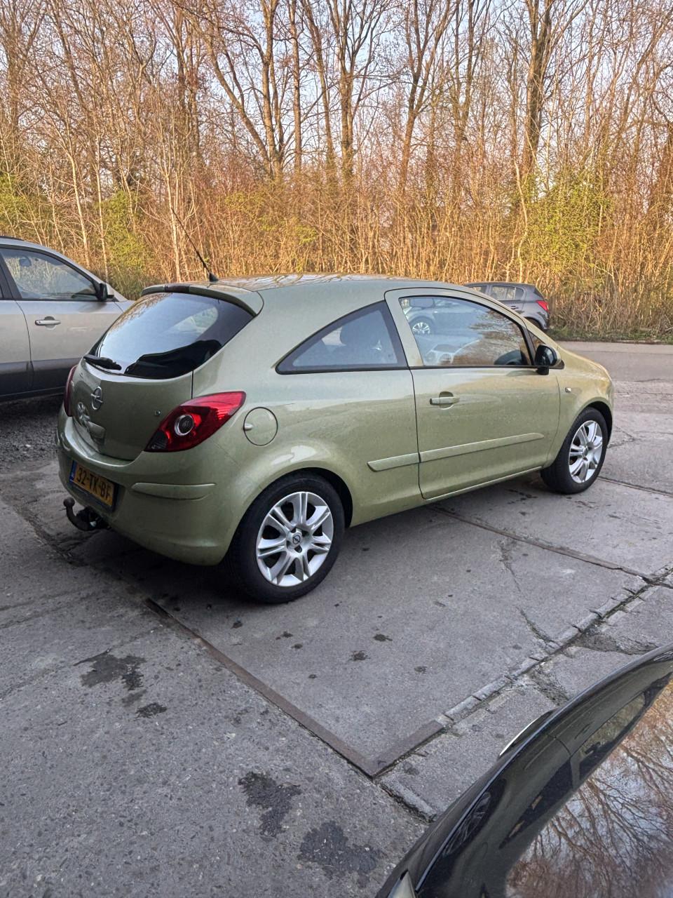 Opel corsa lange apk!