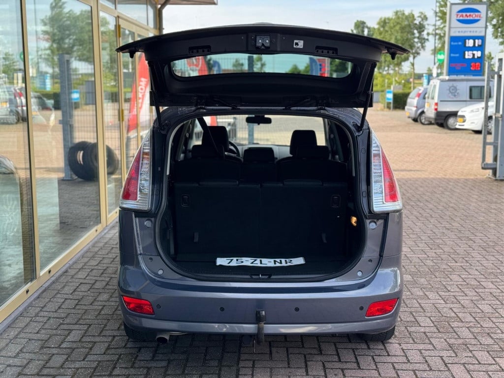 Mazda 5 1.8 7 persoons - trekhaak