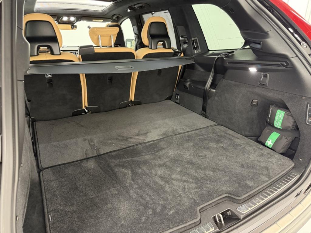 Volvo XC90 2.0 t8 plug-in hybrid awd ultra bright | luchtvering | b&w | mas