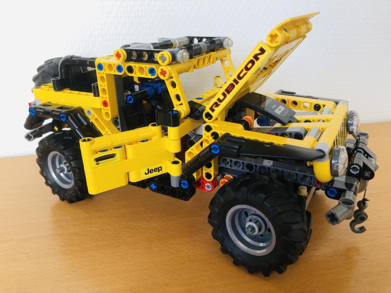 Lego Jeep Wrangler 42122