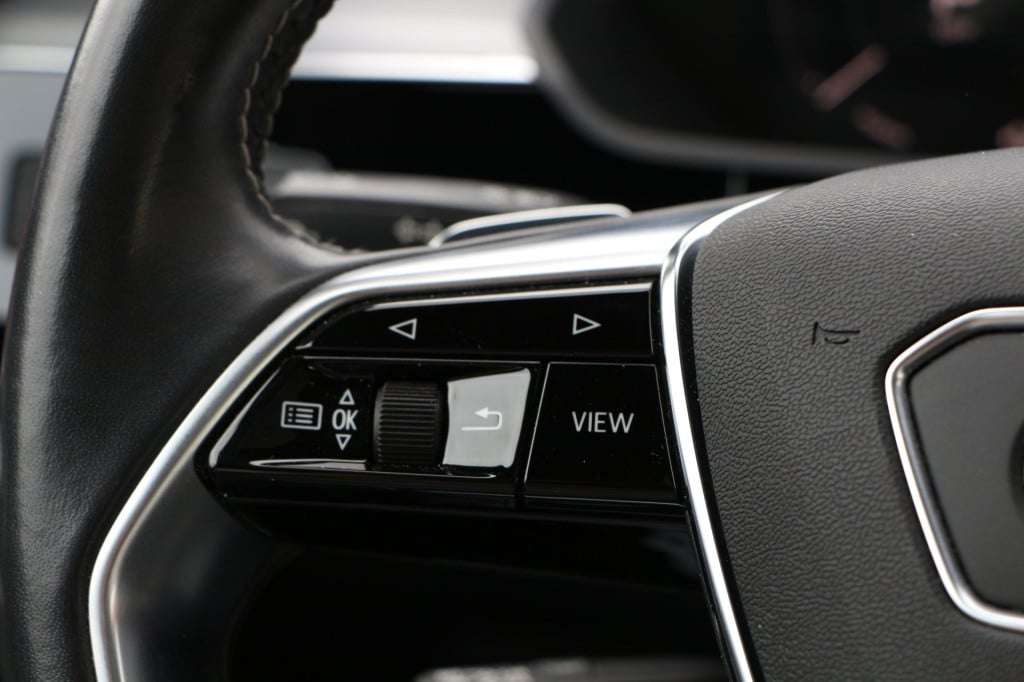 Audi E-tron 55 quattro 95 kwh s-line | full option