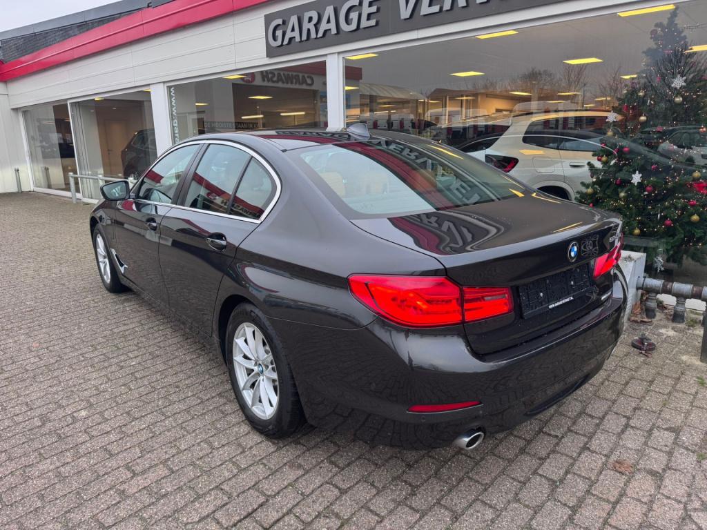 BMW 5 Serie 530e high executive