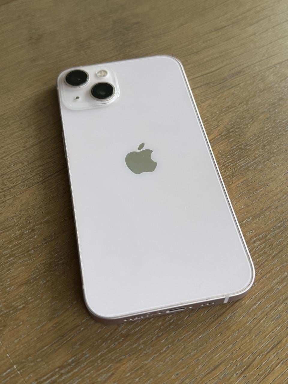Iphone 13 roze