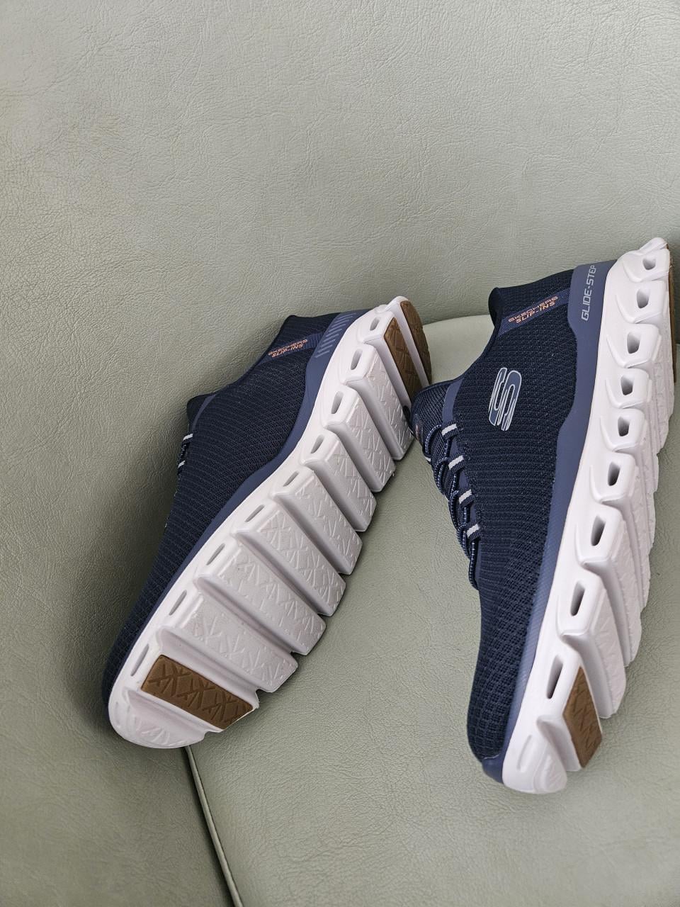 Slipon sketchers schoenen