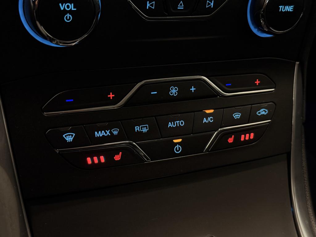 Ford S-Max 1.5 titanium 7 persoons | stoelverwarming | apple carplay | crui