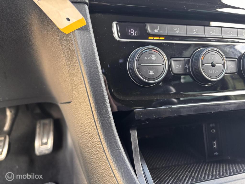 Volkswagen Golf 1.4 tsi cup edition r-line