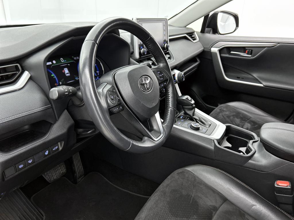 Toyota Rav4 2.5 hybrid awd active