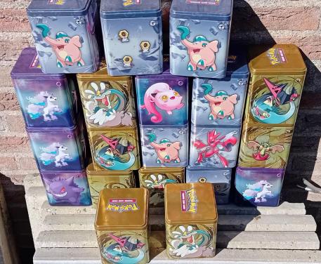 20 lege pokemon bewaarblikjes