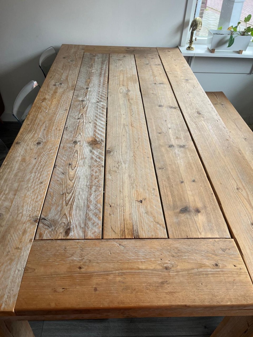 Steigerhouten eettafel met bankje