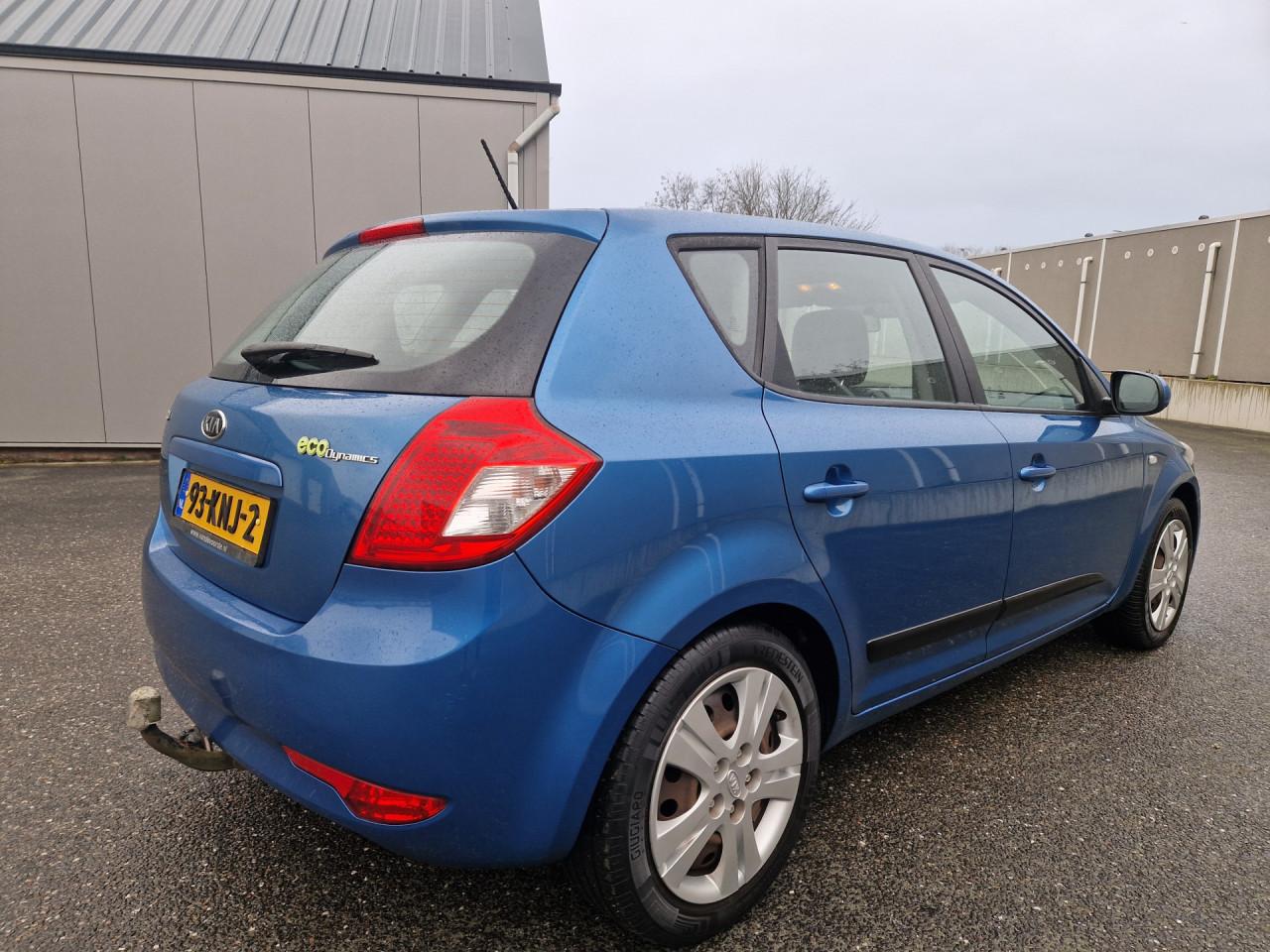 Kia cee'd 1.6 CVVT X-ecutive