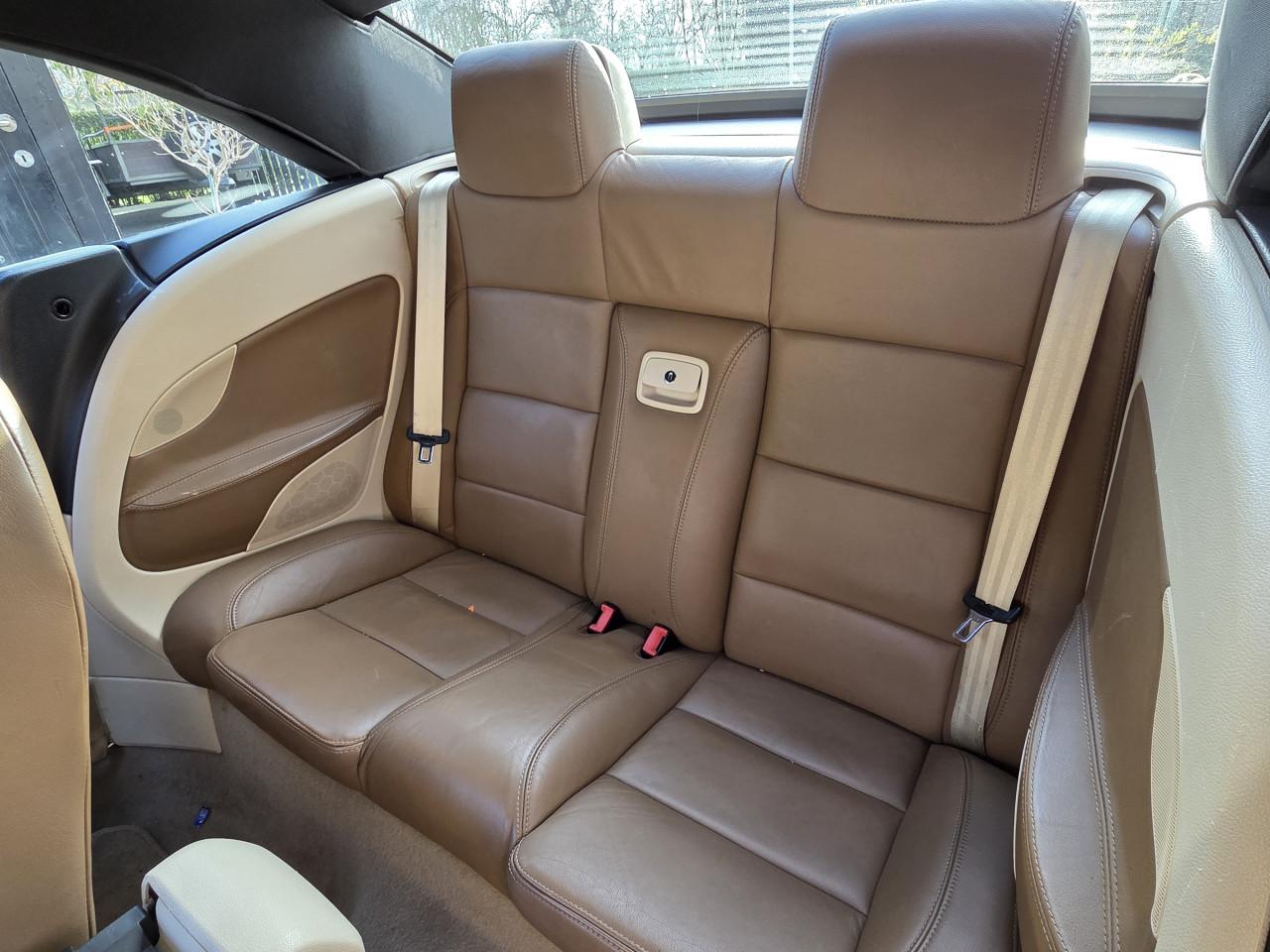 Volkswagen Eos 2.0  150pk  cabrio