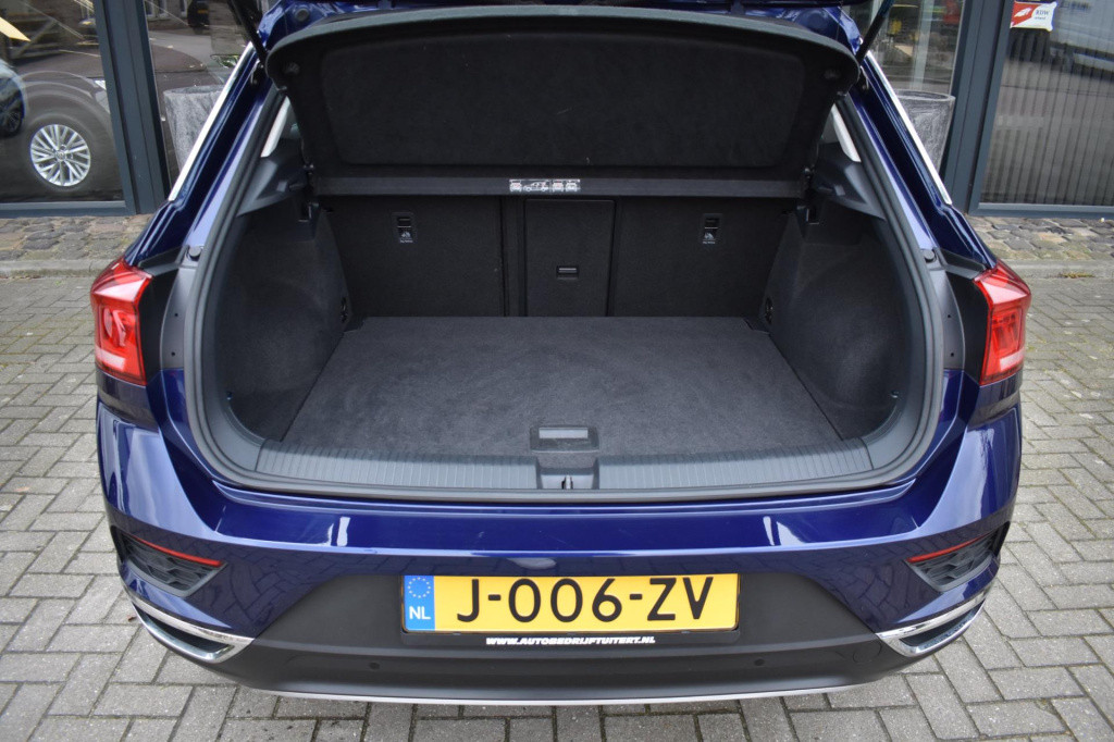 Volkswagen T-roc 1.0 tsi style | apple carplay | navigatie | adaptieve crui