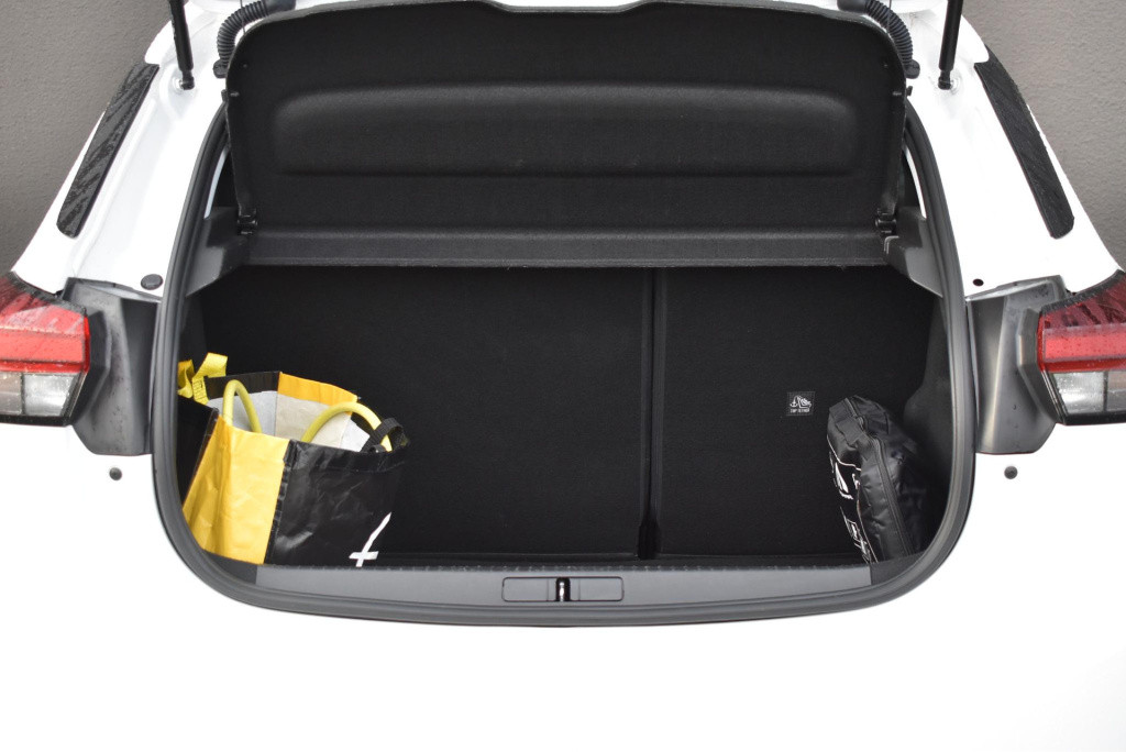 Opel Corsa-e elegance 50 kwh | navigatie | climate  control | parkeersensor