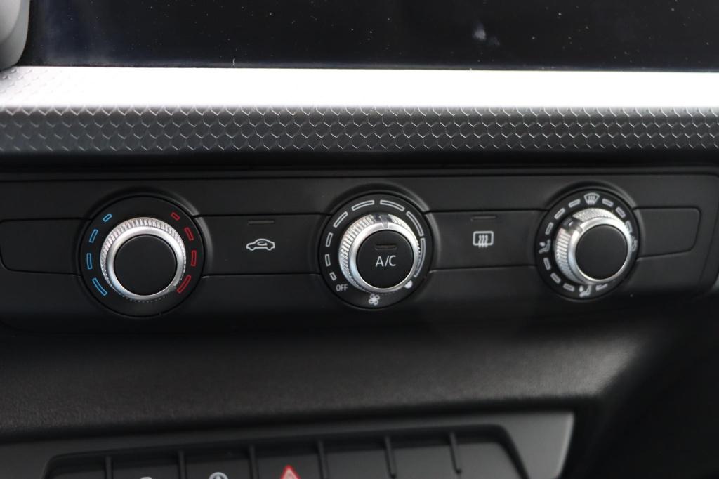 Audi A1 Sportback 25 tfsi pro line 95pk